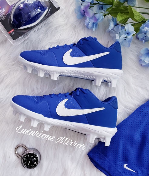 Nike Alpha Huarache Varsity Low Baseball Cleats - Picture 2 of 7